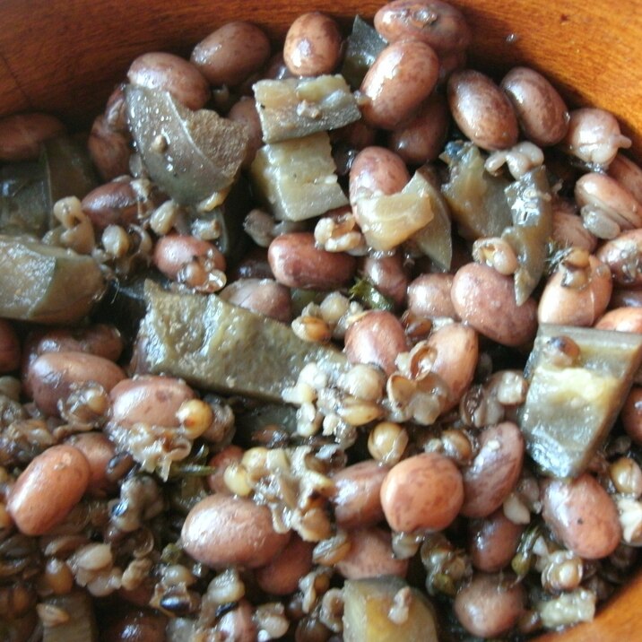 豆とナスの雑穀煮